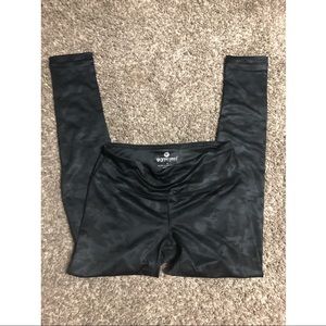 Camo leggings